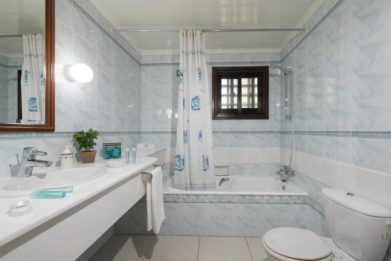 Resitour - Kamares Village Paphos Ngoại thất bức ảnh